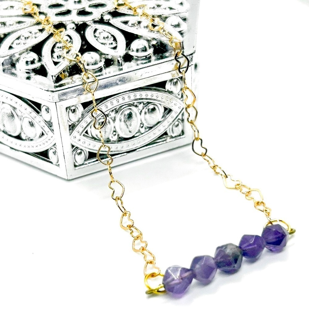 NWOT Genuine amethyst, bar necklace, hearts chain Stainless Steel